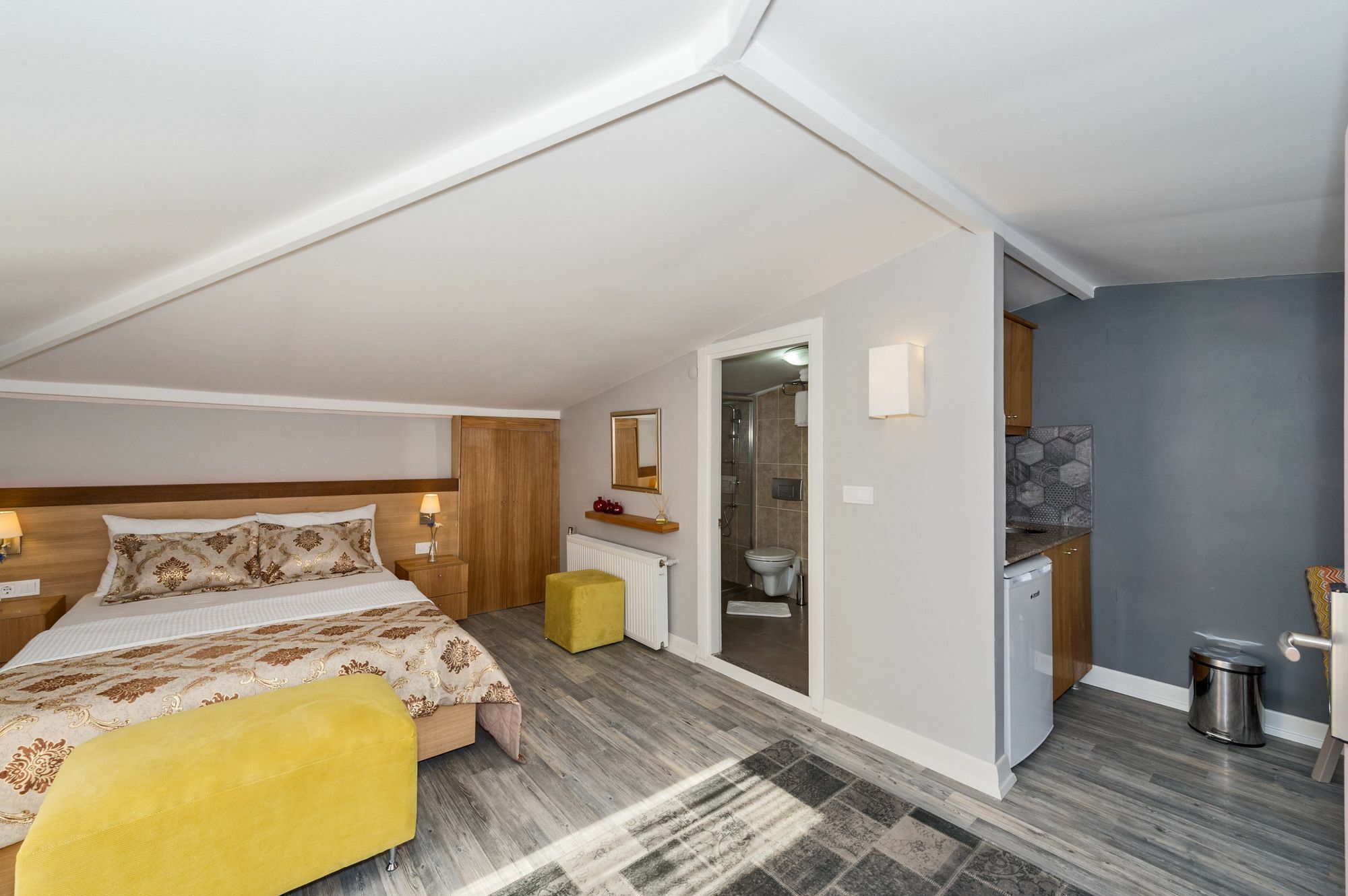Cirrus Suites Tomtom Стамбул Экстерьер фото